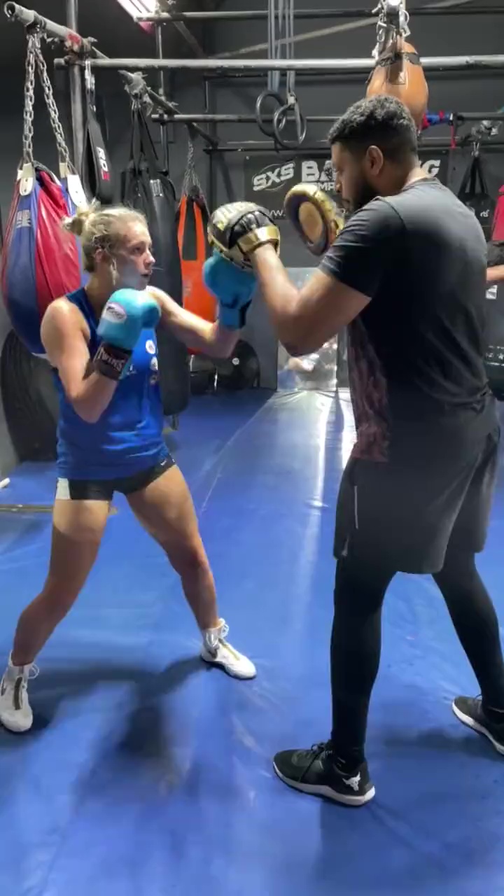 Boxing Star Sammy Jo Luxton Returns To Training After Melanoma Diagnose