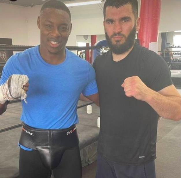 Dan Azeez, a sparring partner of Artur Beterbiev, says that the deadly punches of Artur Beterbiev left his gym-mates black and blue.