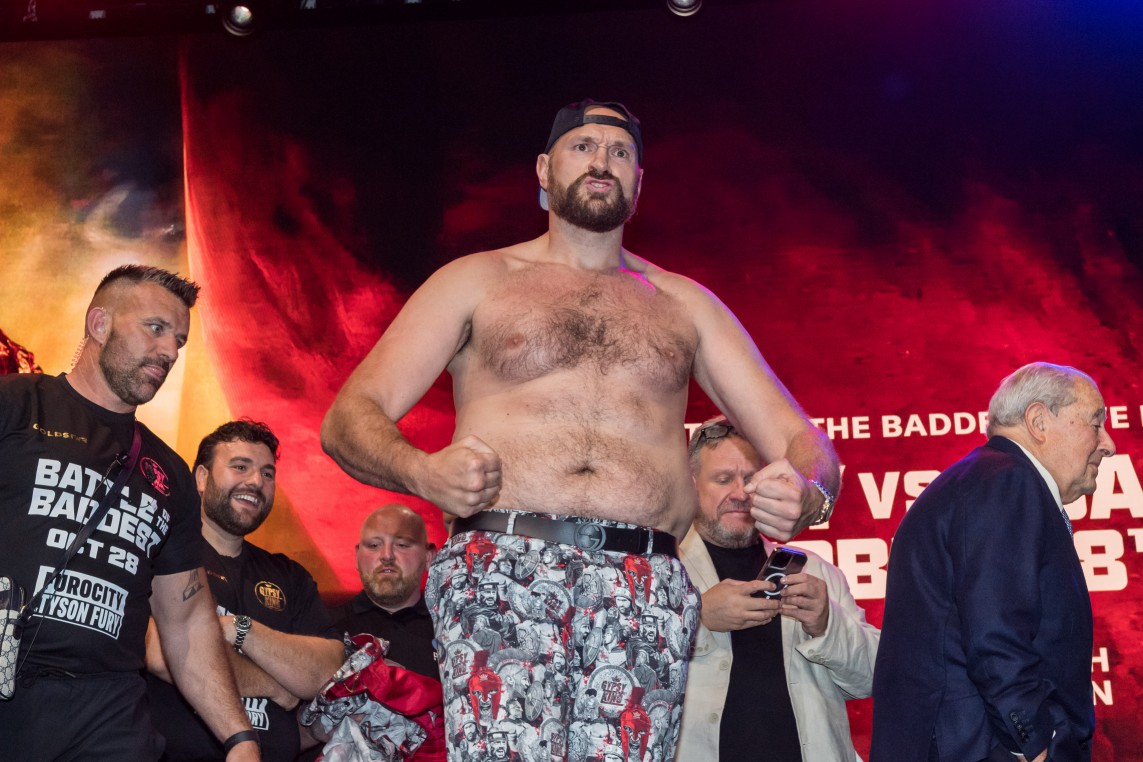 Tyson Fury’s Unconventional Food Plan for Francis Ngannou’s Fight