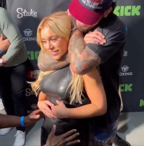 Elle Brooke passes out after Logan Paul Rival Dillon Danis puts her in chokehold before she calls it 'better than drugs'