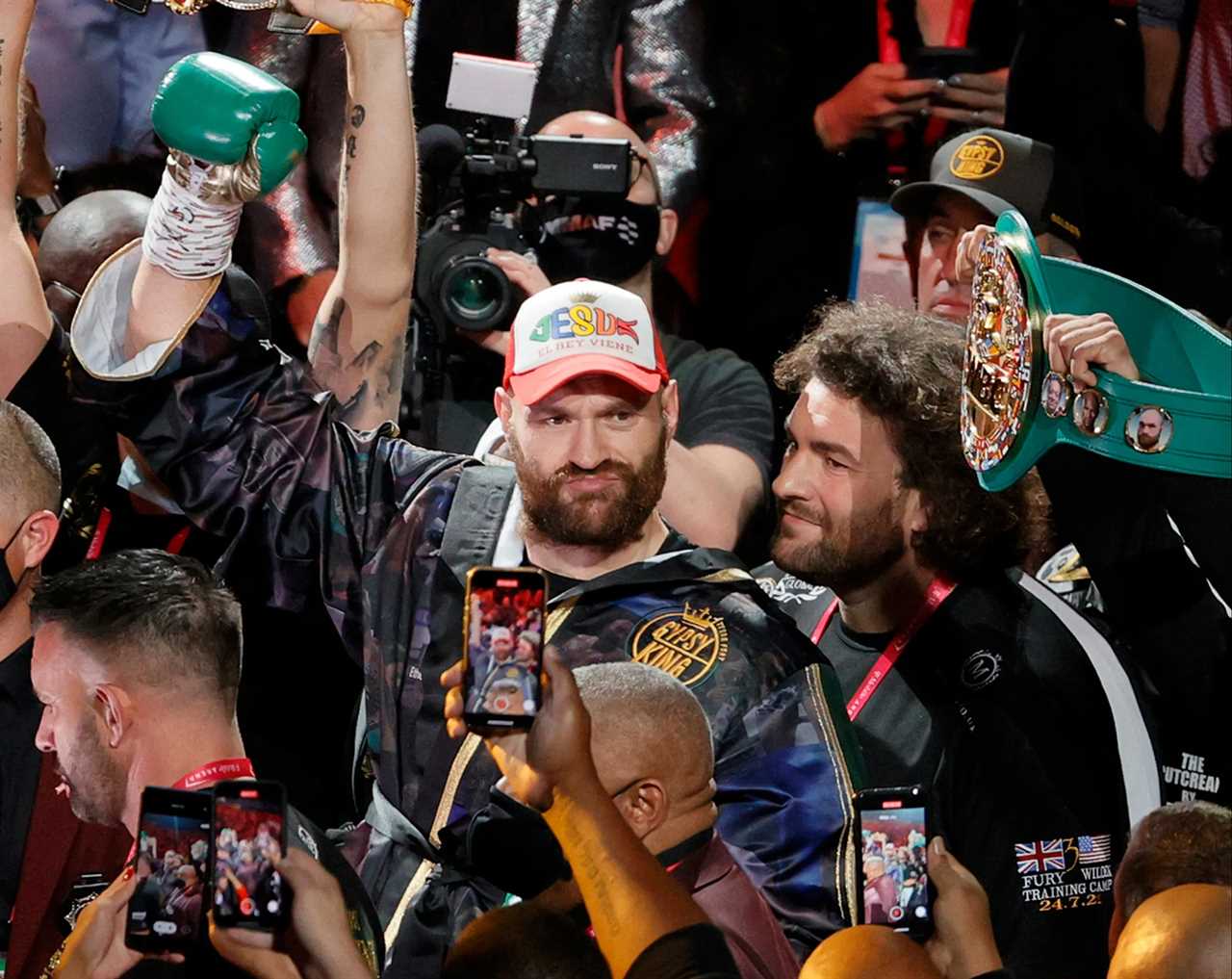 After KSI win, Tommy Fury's brother criticizes his 'vulnerable' character