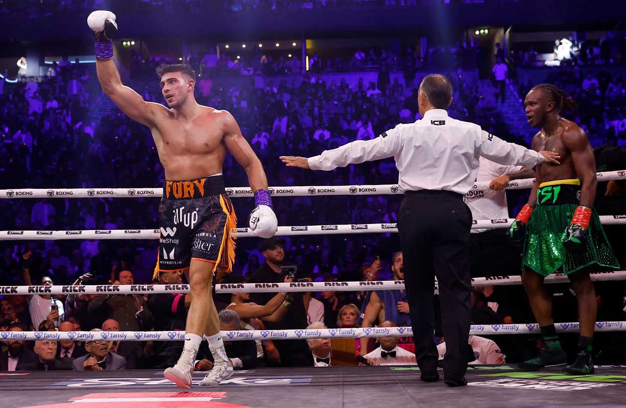 Ebanie Bridges Claps Back at Carl Froch Over YouTuber Boxing Criticism