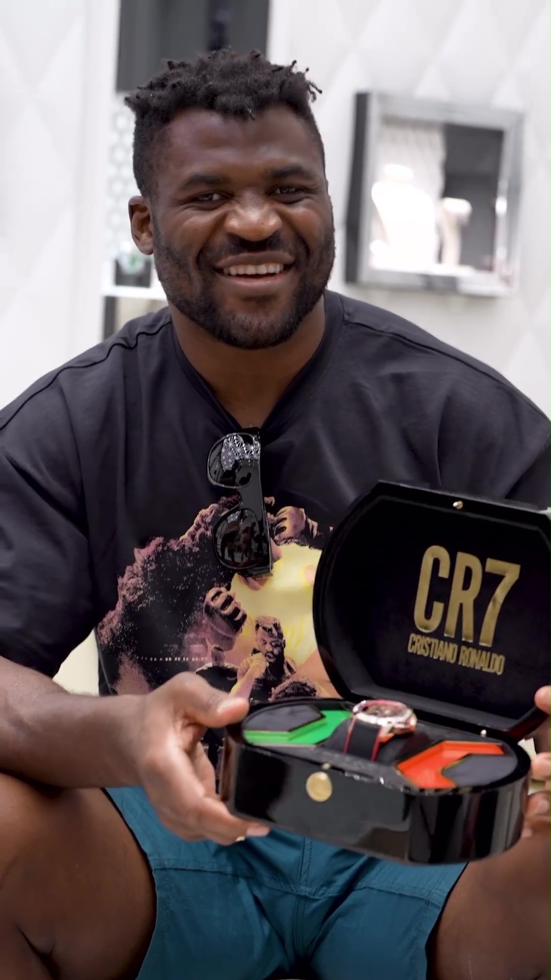 Francis Ngannou Shows Appreciation to Cristiano Ronaldo For PS110,000 Watch Before Tyson Fury Fight