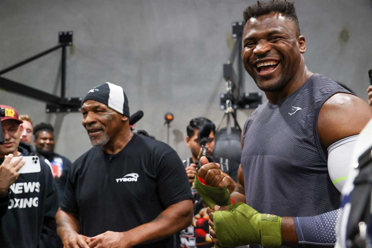 Boxing legend claims Mike Tyson would be a tougher opponent in the fight between Tyson Fury and Francis Ngannou