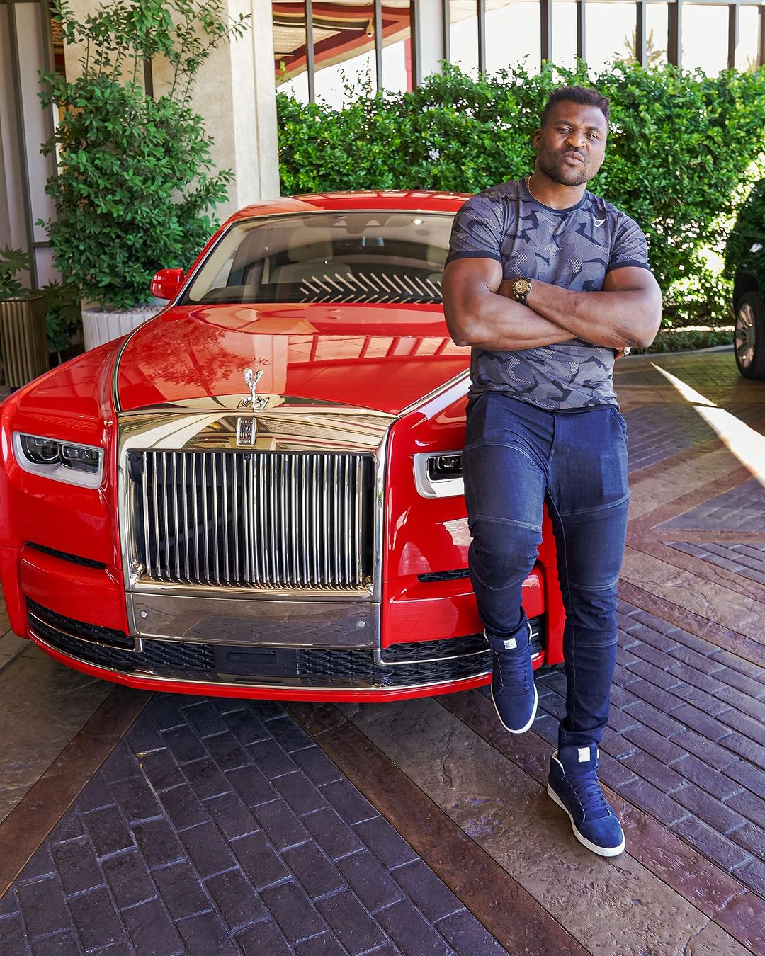 Francis Ngannou’s impressive car collection: Rolls-Royce Phantoms, Mercedes-Benz G Classs, and More