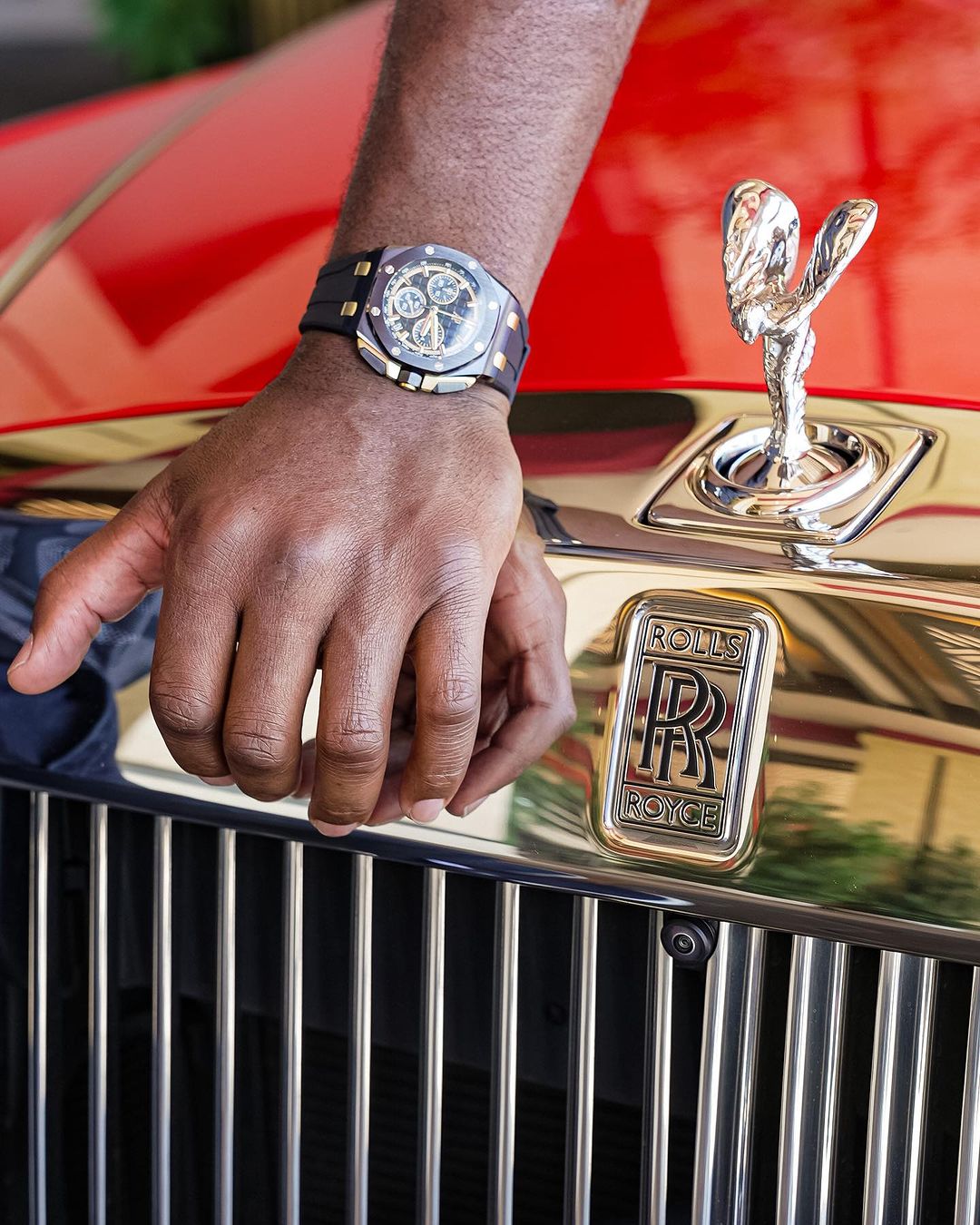 Francis Ngannou’s impressive car collection: Rolls-Royce Phantoms, Mercedes-Benz G Classs, and More