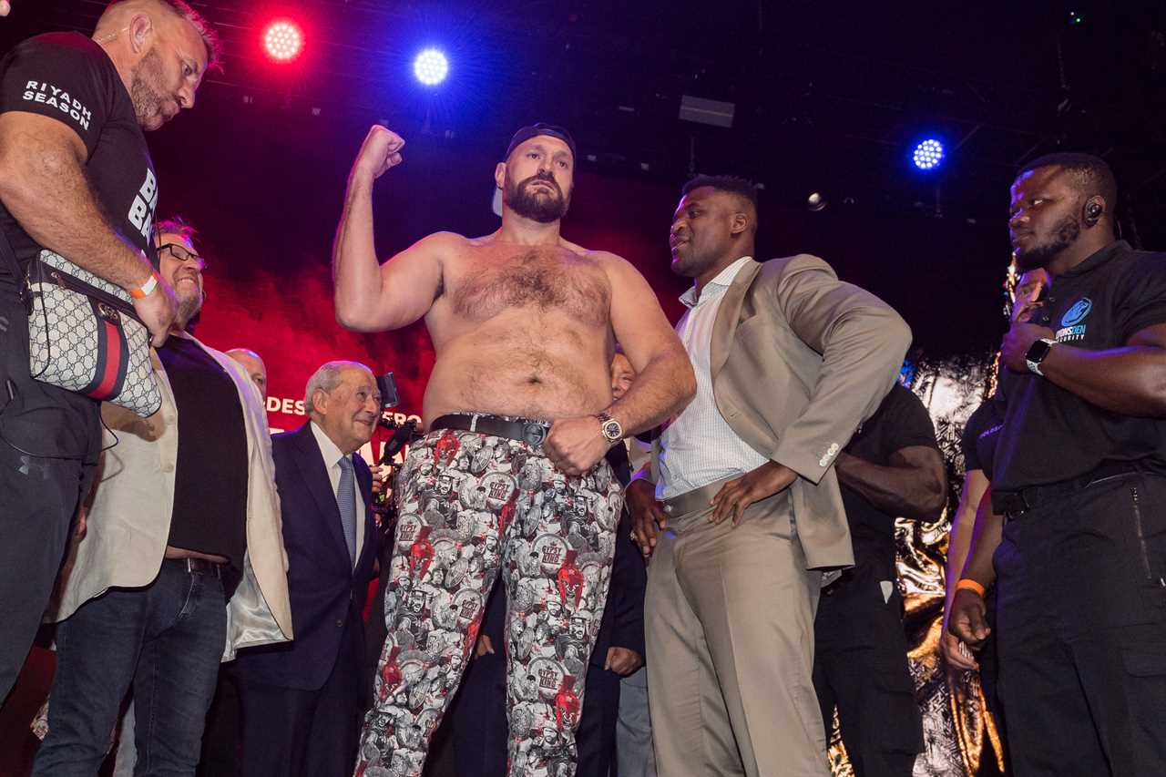 Experts predict the winner of the Crossover Clash between Tyson Fury and Francis Ngannou