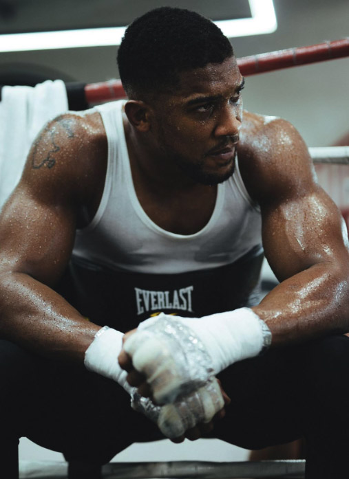 Anthony Joshua's 'Incredible Body' Revealed Post-Retreat: Fans are Shocked