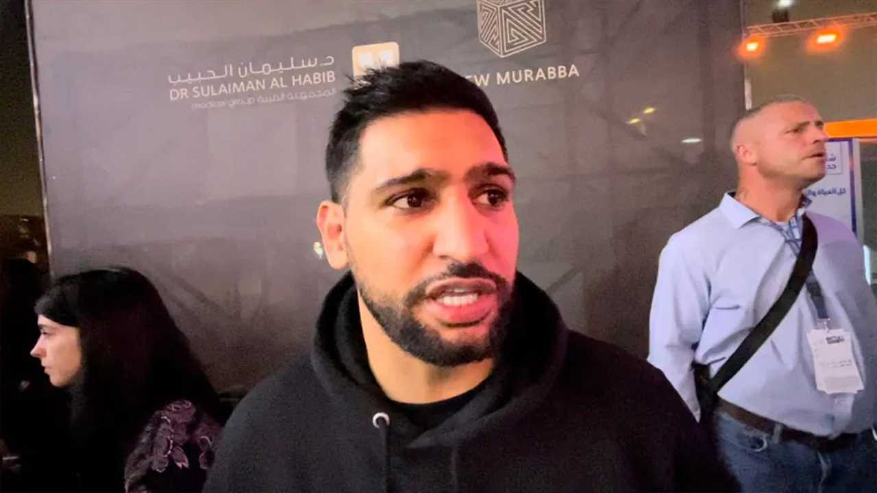 Amir Khan forced to retreat during live interview as he feared Mike Tyson might punch him