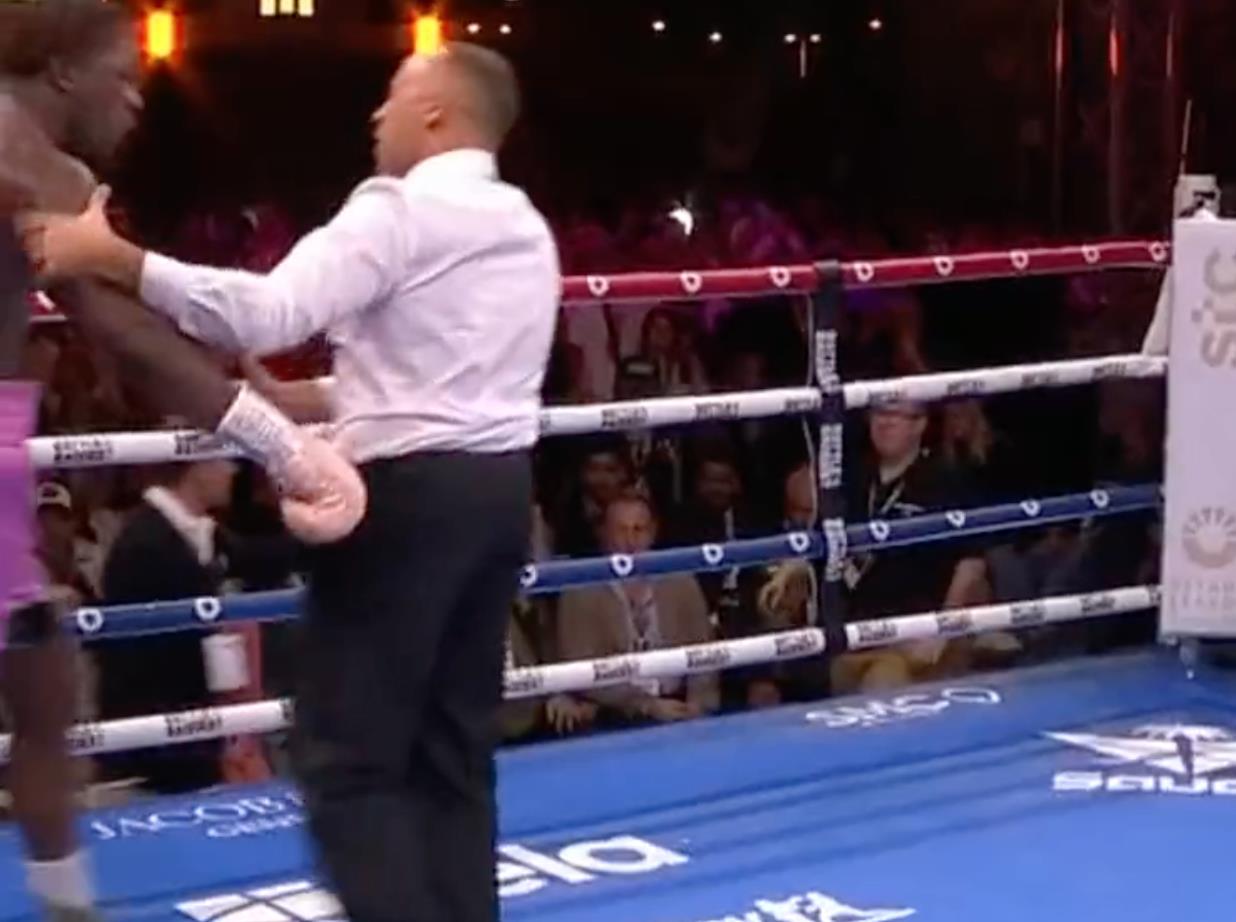 David Adeleye lashes out at the REFEREE after Fabio Wardley knocked him out on Fury vs Ngannou's undercard