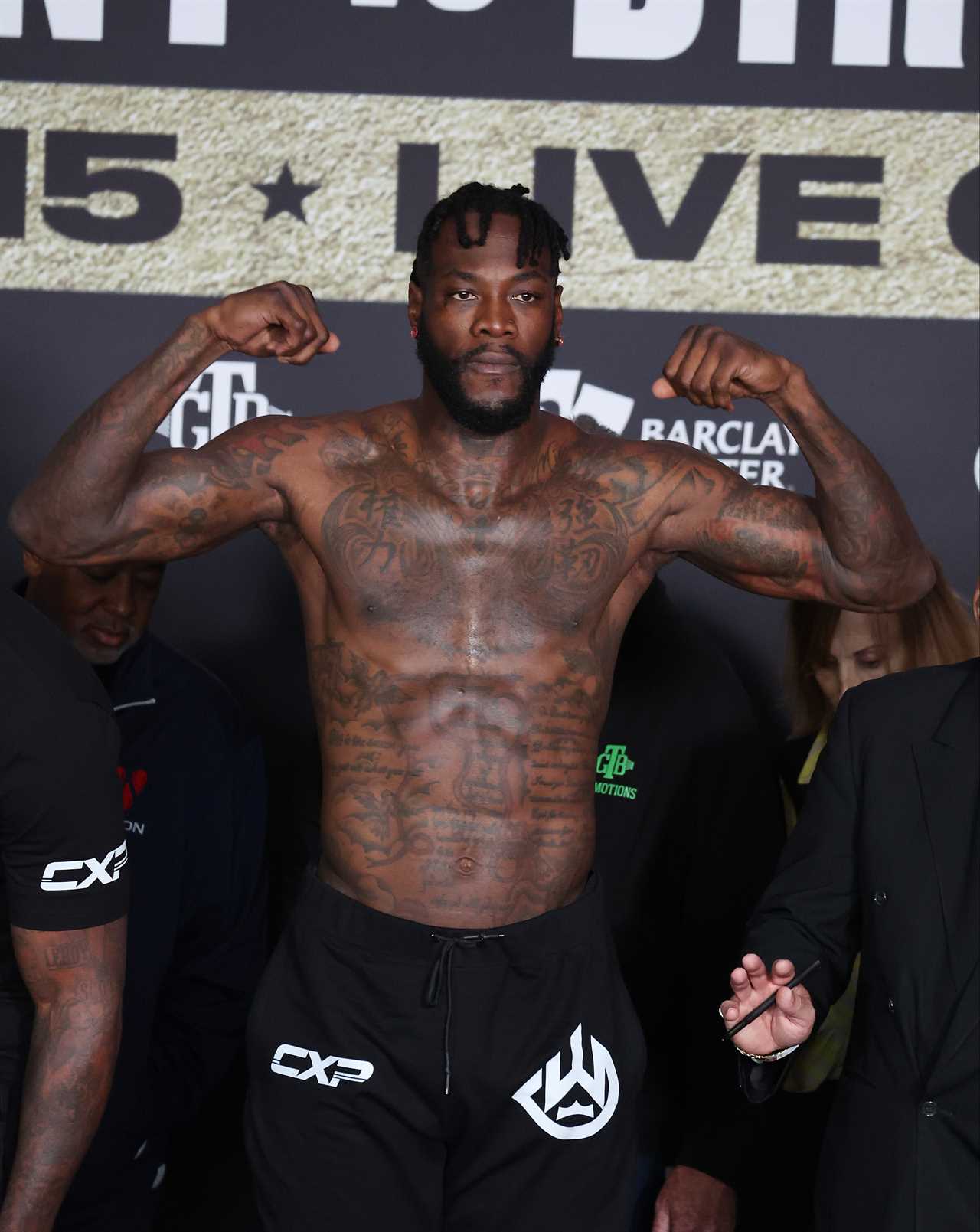 Francis Ngannou is in talks to fight Deontay wilder after an impressive boxing debut, trainer says