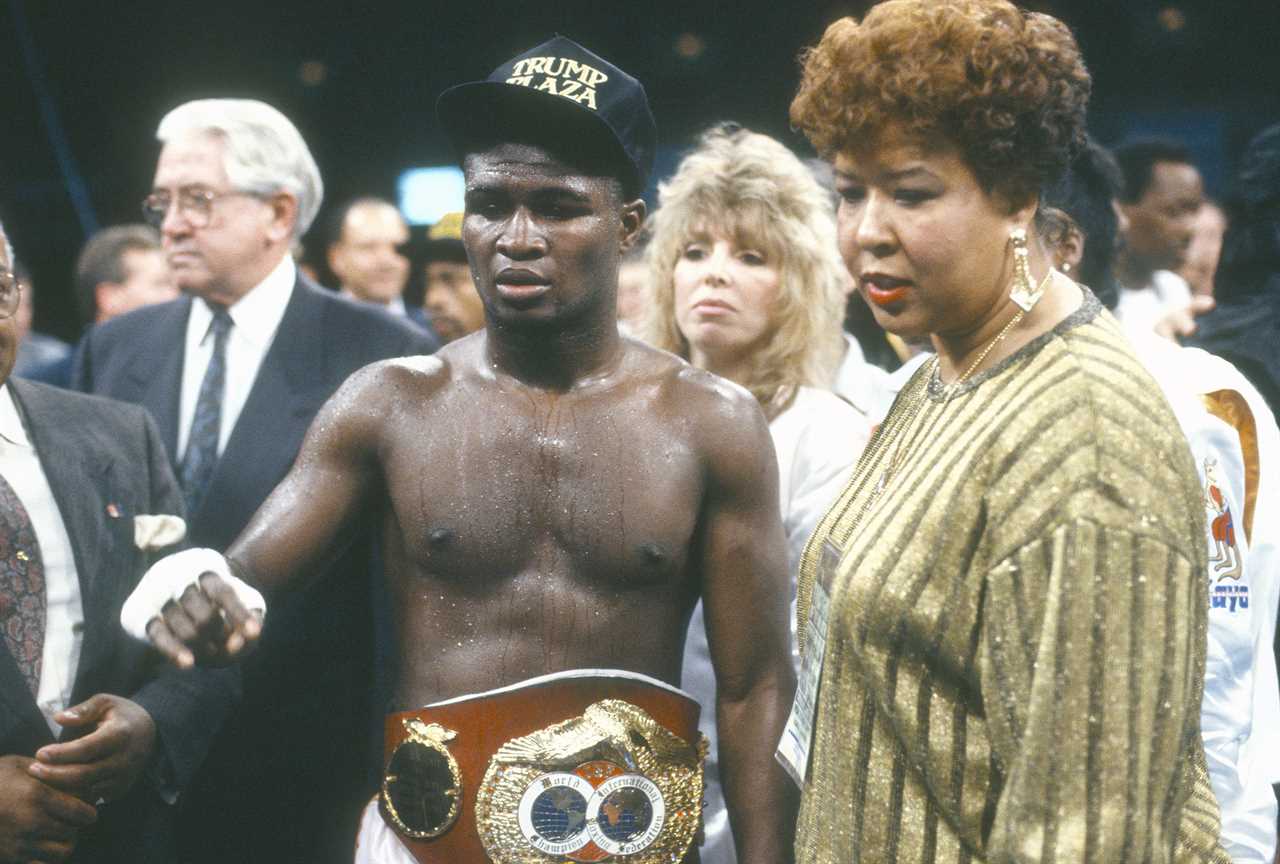 Boxing Fans Slam Disturbing Exhibition Bout Between James Toney and Donovan 'Razor' Ruddock
