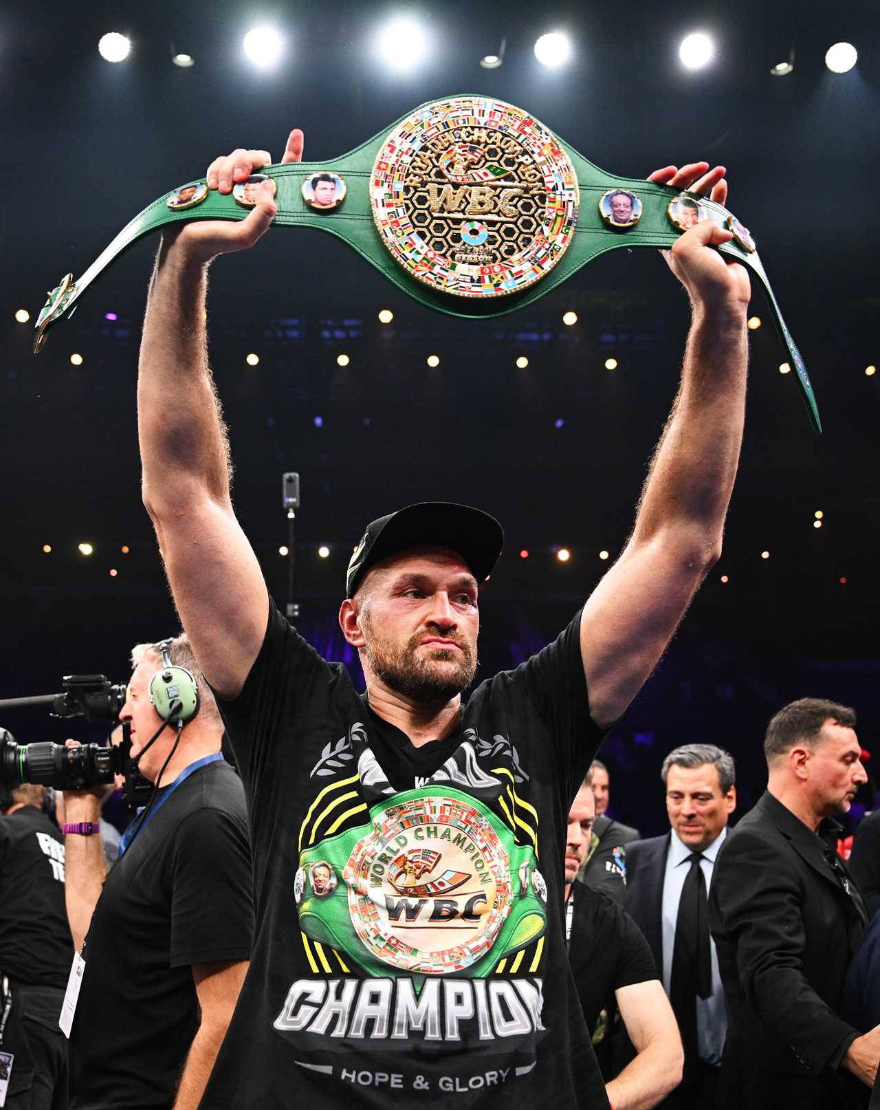 Tyson Fury vs Oleksandr Usyk: Historic Superfight Confirmed with All Belts on the Line as Date and Venue Revealed