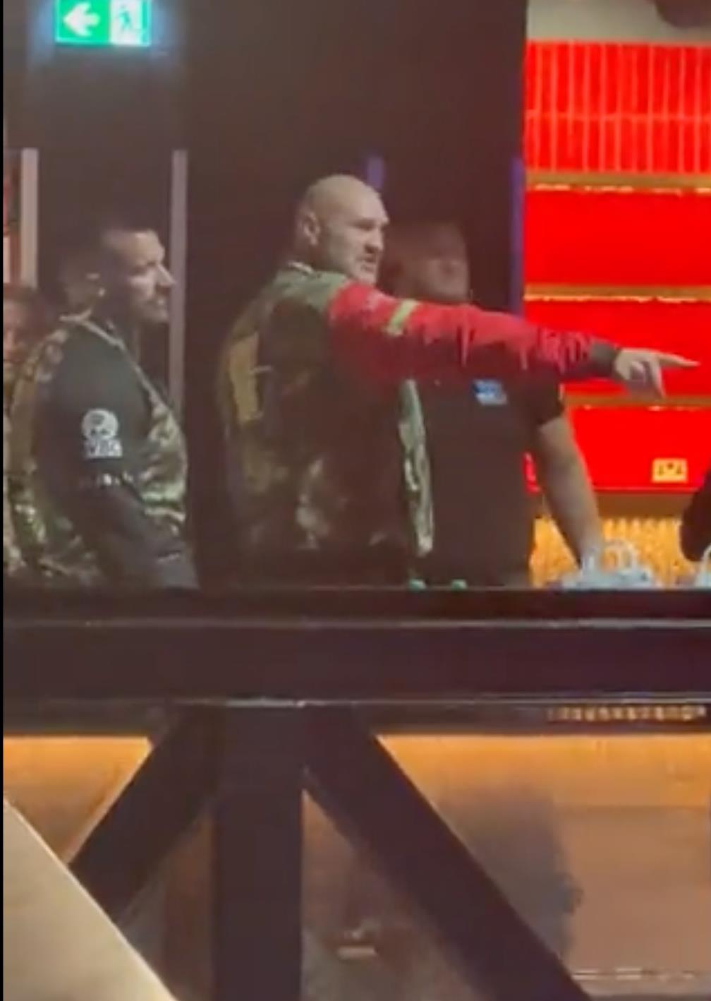 Tyson Fury Launches Verbal Attack on Oleksandr Usyk Ahead of Heavyweight Title Fight