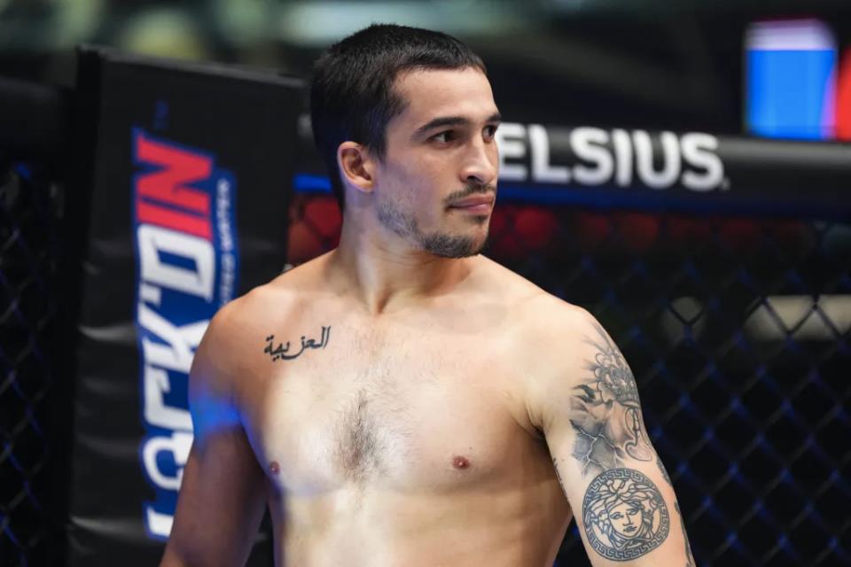 Muhammad Ali's MMA Star Grandson Considers Switch to Boxing Following Francis Ngannou's Performance Against Tyson Fury