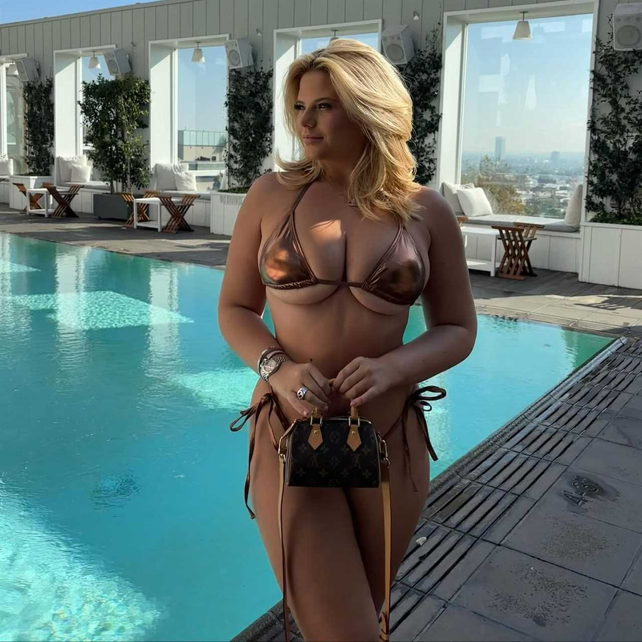 Boxing ring girl Apollonia Llewellyn turns heads in Los Angeles with raunchy bikini snaps
