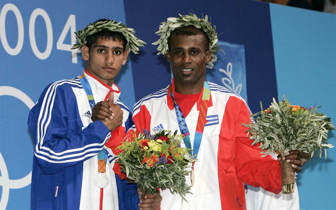 Fans Applaud Amir Khan's Generosity as He Supports Former Olympic Rival