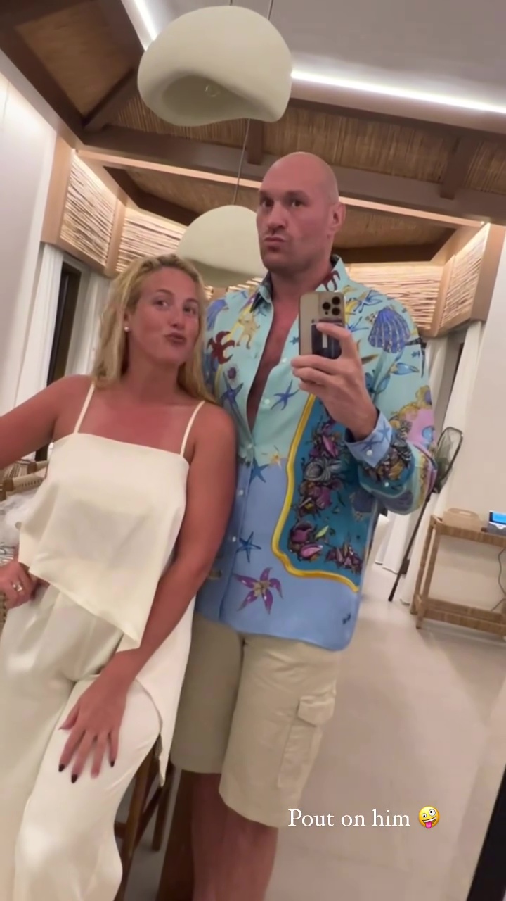Paris Fury Teases Tyson Over His Hilarious Pout as They Enjoy Extravagant Holiday in Saudi Arabia