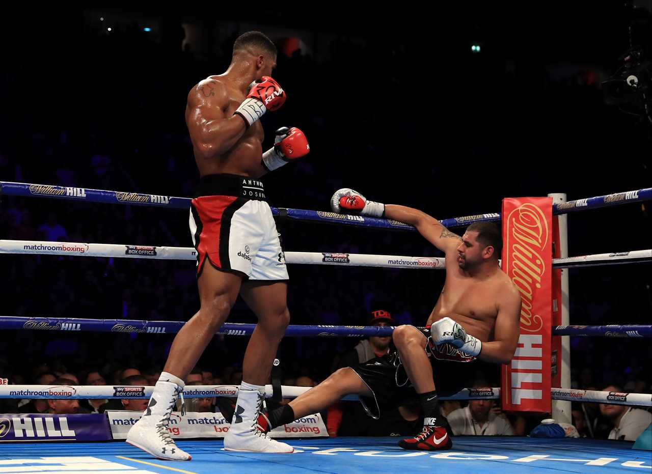 Eric Molina Predicts Anthony Joshua Could Knock Out Tyson Fury