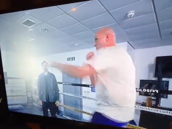 Tyson Fury Knocks Opponent to Ground with 'Invisible Punch' After Bizarre Dynamo Magic Trick