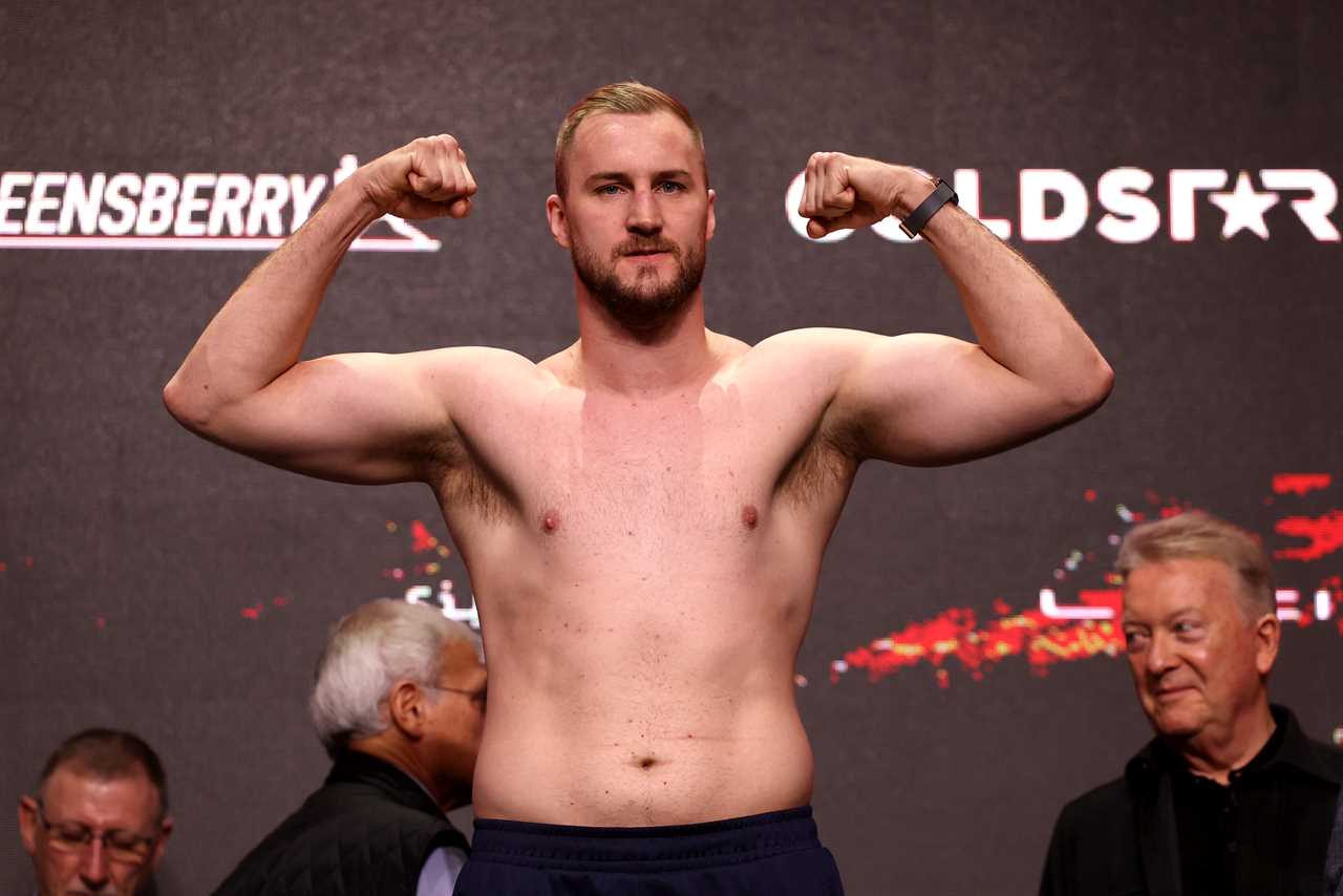 Anthony Joshua Vows to Avoid Same 'Mistake' Tyson Fury Made in Last Fight as He Weighs ONE STONE More Than Otto Wallin
