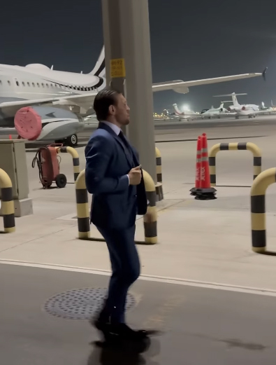 Conor McGregor Flies to Saudi Arabia in Private Jet as UFC Star Prepares to Reunite with Cristiano Ronaldo Ringside