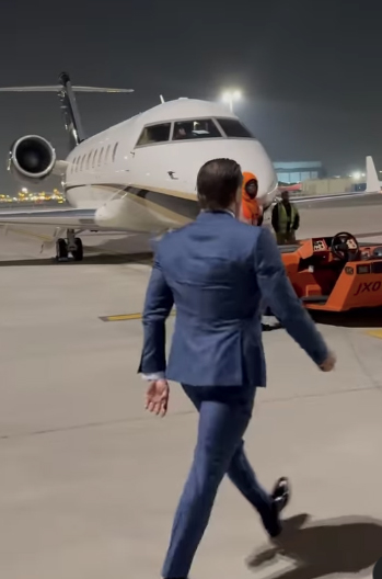 Conor McGregor Flies to Saudi Arabia in Private Jet as UFC Star Prepares to Reunite with Cristiano Ronaldo Ringside