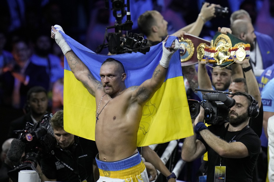 Anthony Joshua finally reveals his prediction for the Tyson Fury-Oleksandr Usyk showdown