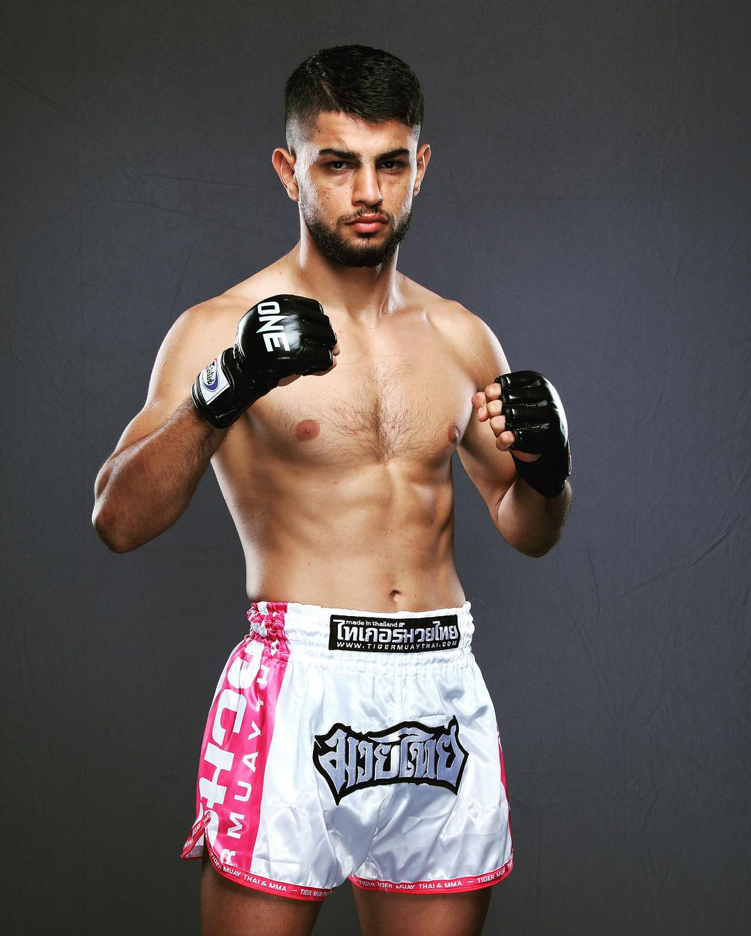 The tragic death of rising Iranian boxing star Fariyar Aminipour in a motorcycle crash on a Thai island