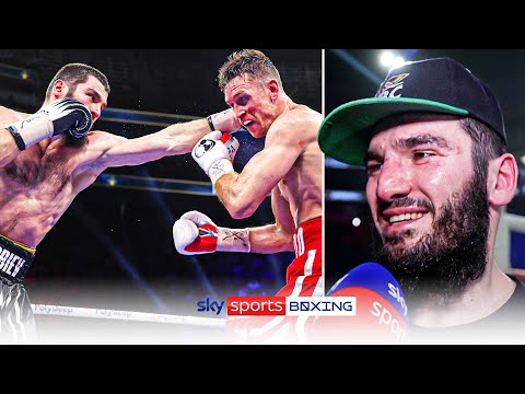 Artur Beterbiev DEMANTLES Callum Smith during the seventh round