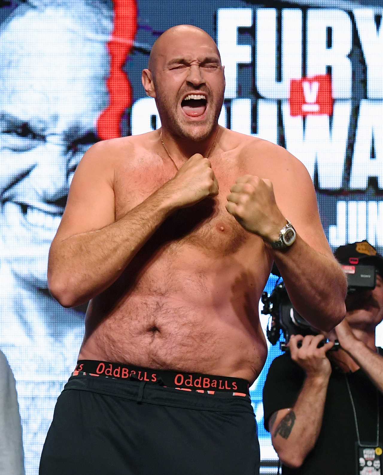 Tyson Fury's heavyweight showdown with Oleksandr usyk has been postponed due to a training injury