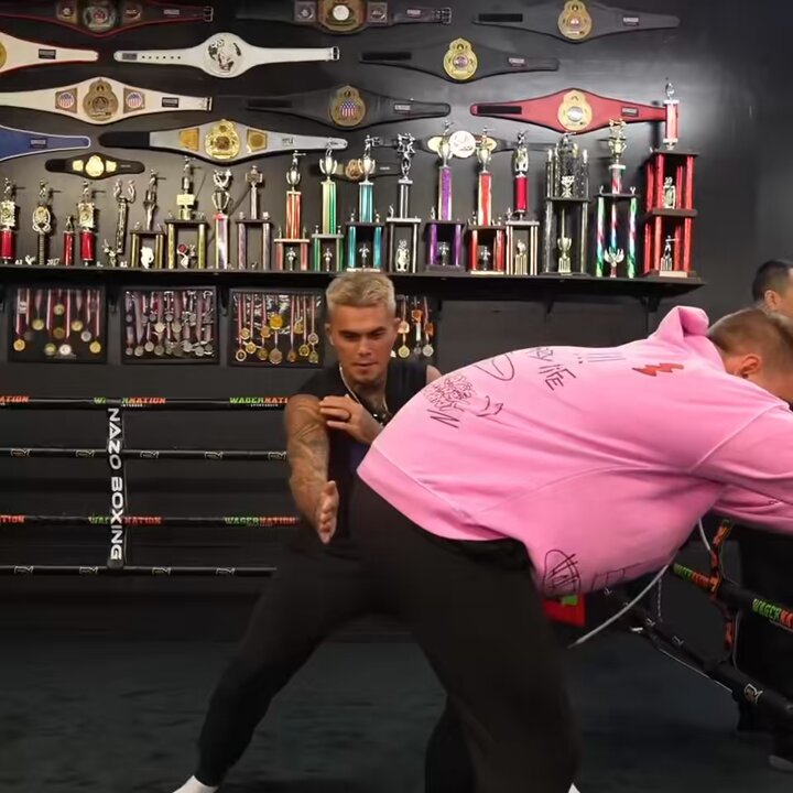 Power Slap Star sends Vitaly out of the boxing ring