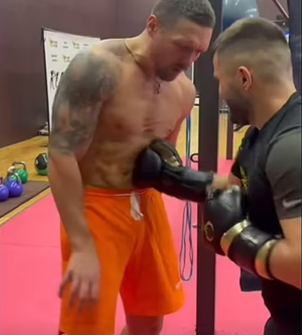 Boxer Oleksandr Usky's intense training regime continues despite Tyson Fury's postponement