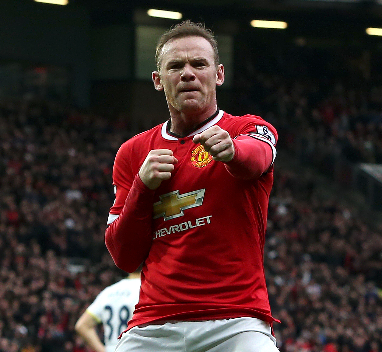 Coleen Rooney Vows support and is concerned about Wayne's move into boxing