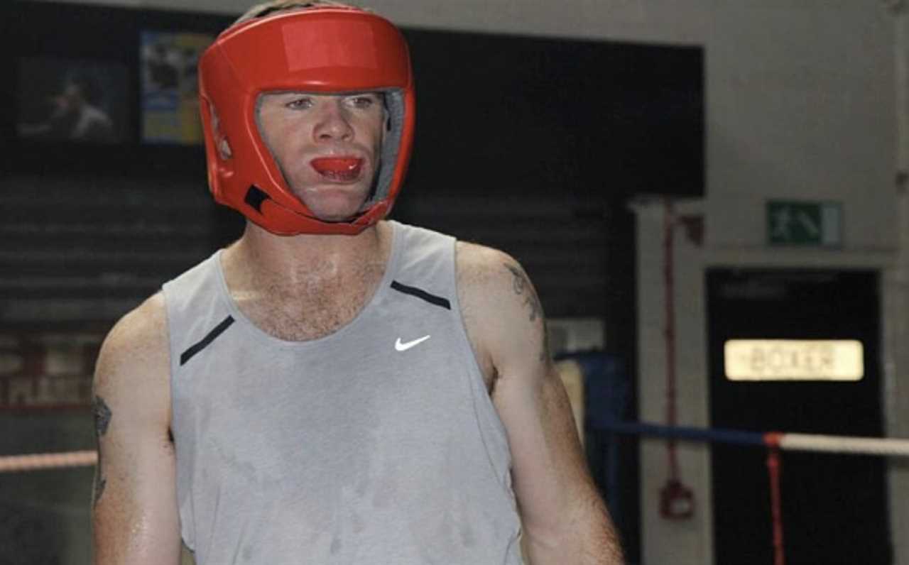 Coleen Rooney Vows support and is concerned about Wayne's move into boxing