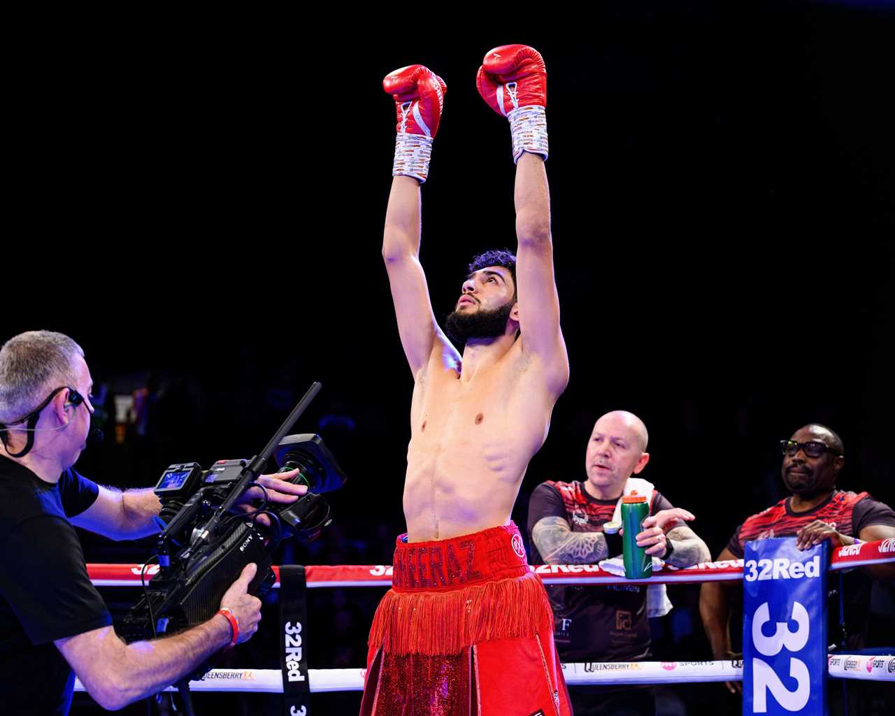 Hamzah Sheeraz, the next British boxing superstar?