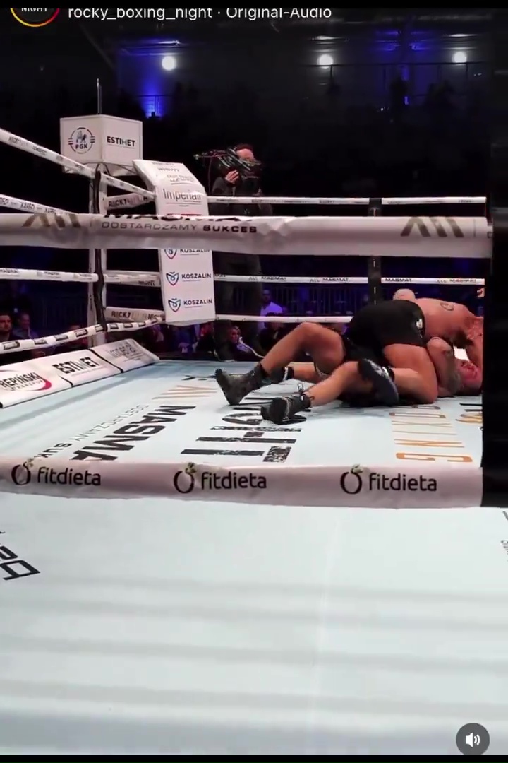 Boxer disqualified after MMA-style takedown in bizarre Crossover Bout