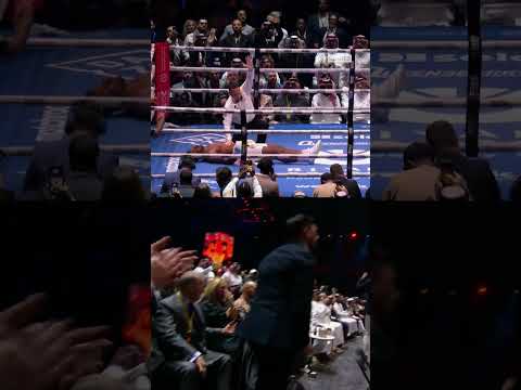 Tyson Fury reacts to Anthony Joshua's knockout from the ringside