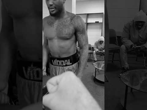 Admin got left hanging 😭 #ViddalRiley #Boxing