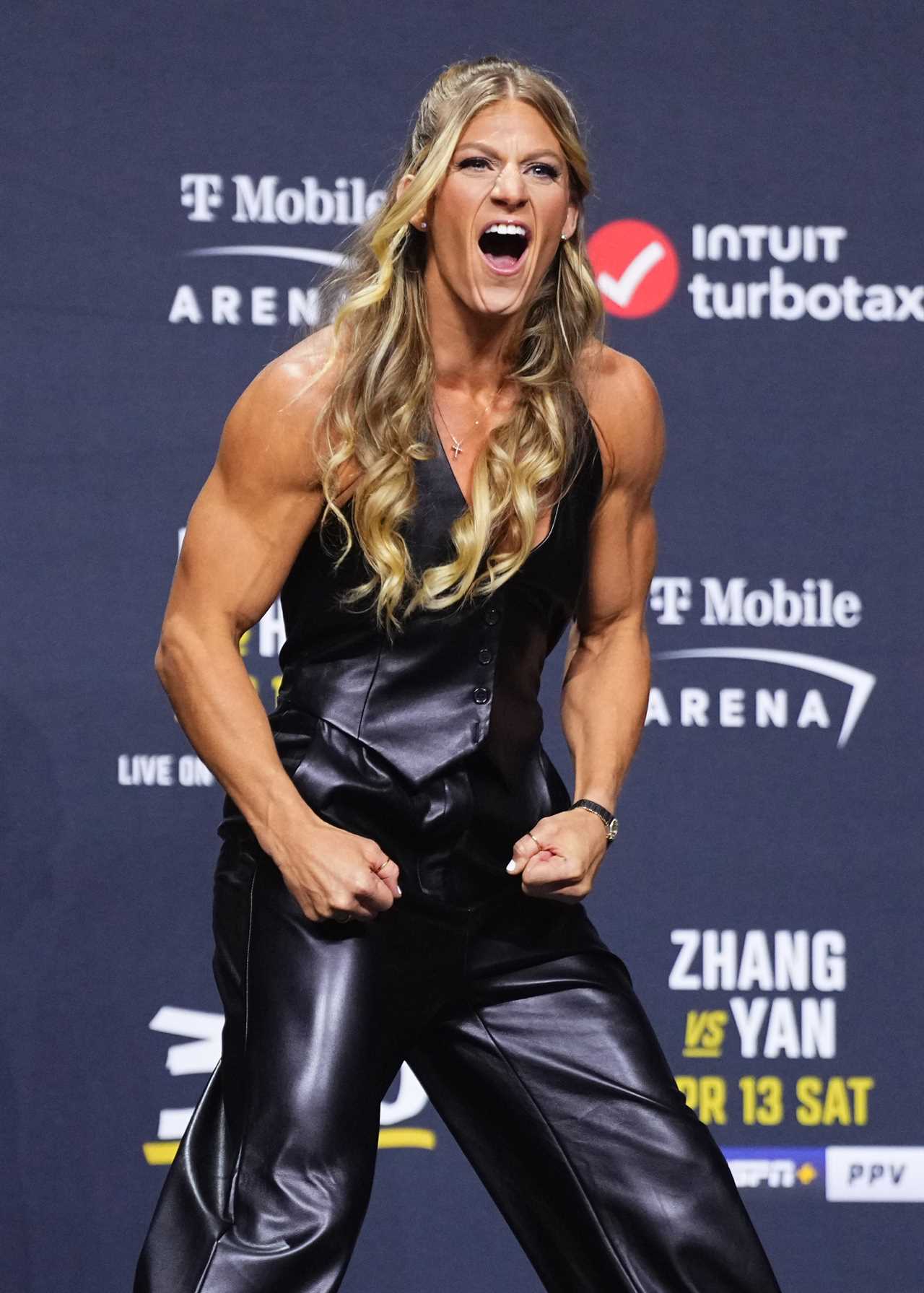 UFC 300 fans worried about fighter's health after grueling weight cut