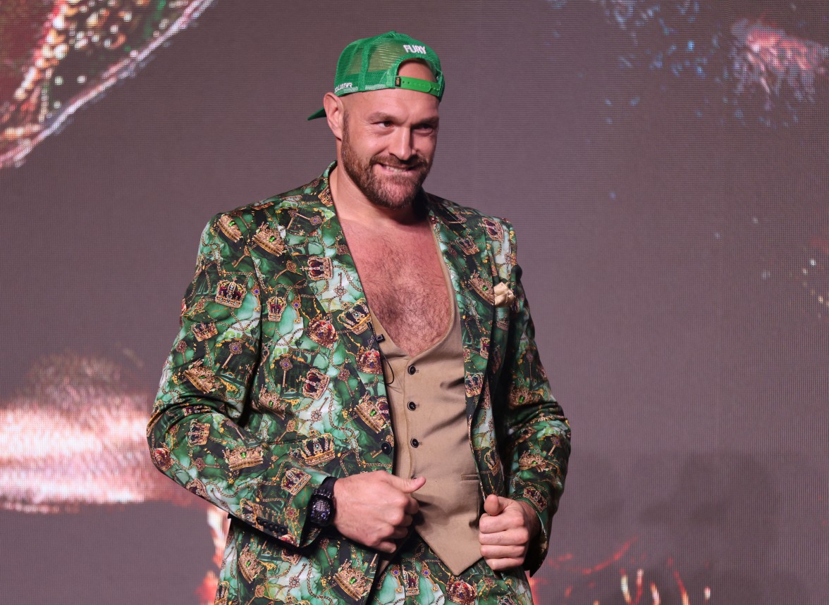 Tyson Fury's Lavish Lifestyle, from Luxury Cars to Million-Pound Mansion