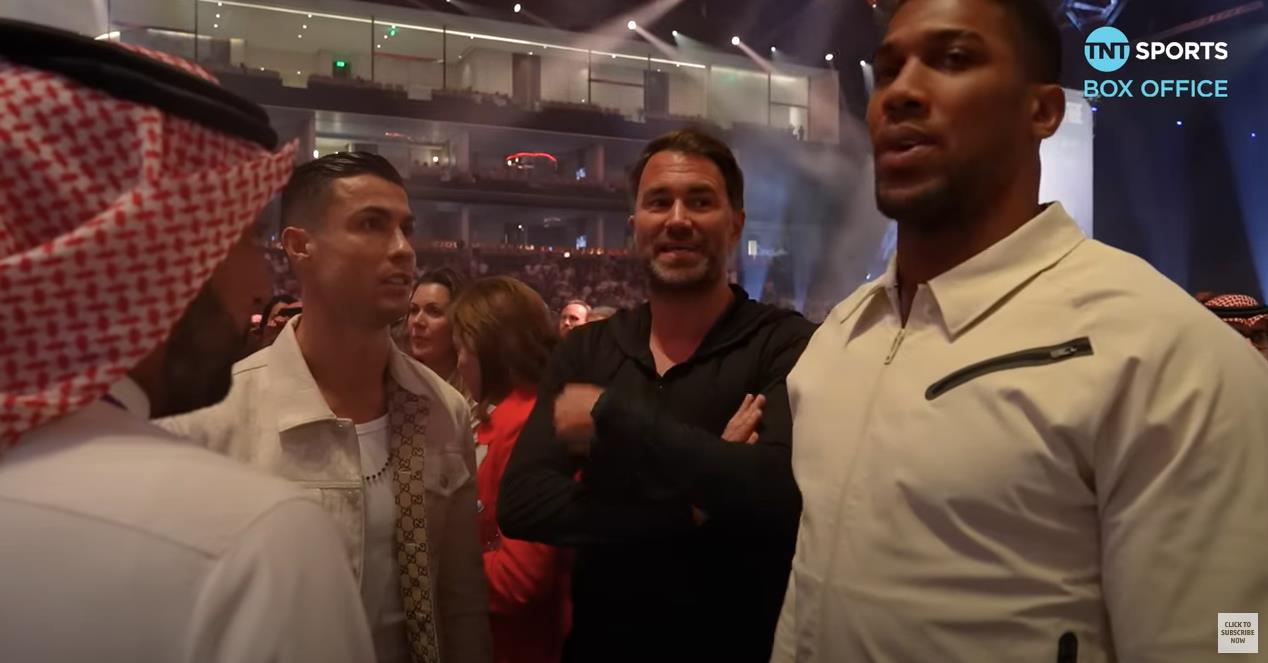 Anthony Joshua's Reaction to Fury vs Usyk Caught on Live TV as Hearn Reveals Impact on Blockbuster British Fight
