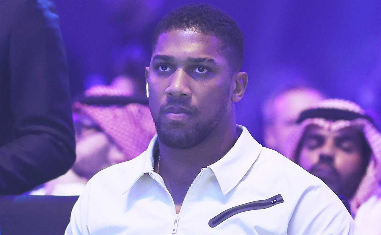 Battered Tyson Fury Throws Shade at Usyk Rematch and Eyes Mega-Fight with Anthony Joshua