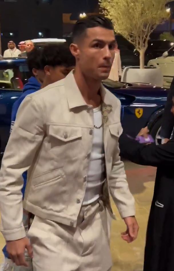 Awkward Moment as Cristiano Ronaldo Booed at Fury vs Usyk Fight