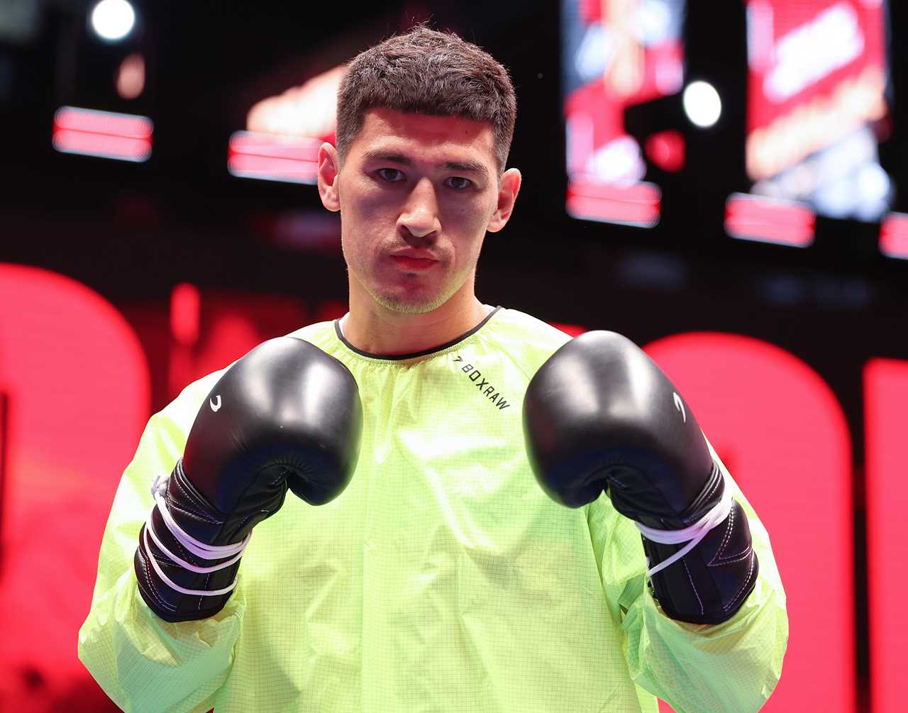 5v5 full card: Who is fighting on TONIGHT'S bill? Live stream and TV channel, UK start time