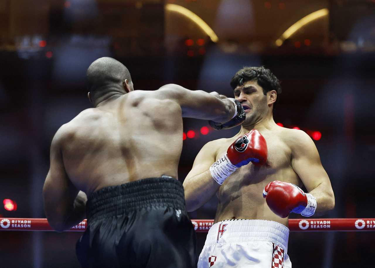 Daniel Dubois Shocks Filip Hrgovic with Eighth-Round Stoppage Victory, Eyes Anthony Joshua Showdown