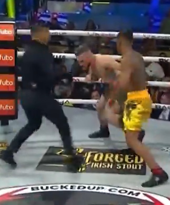 Wild Scenes as Bare-Knuckle Boxer Fights Referee After Brutal Punch