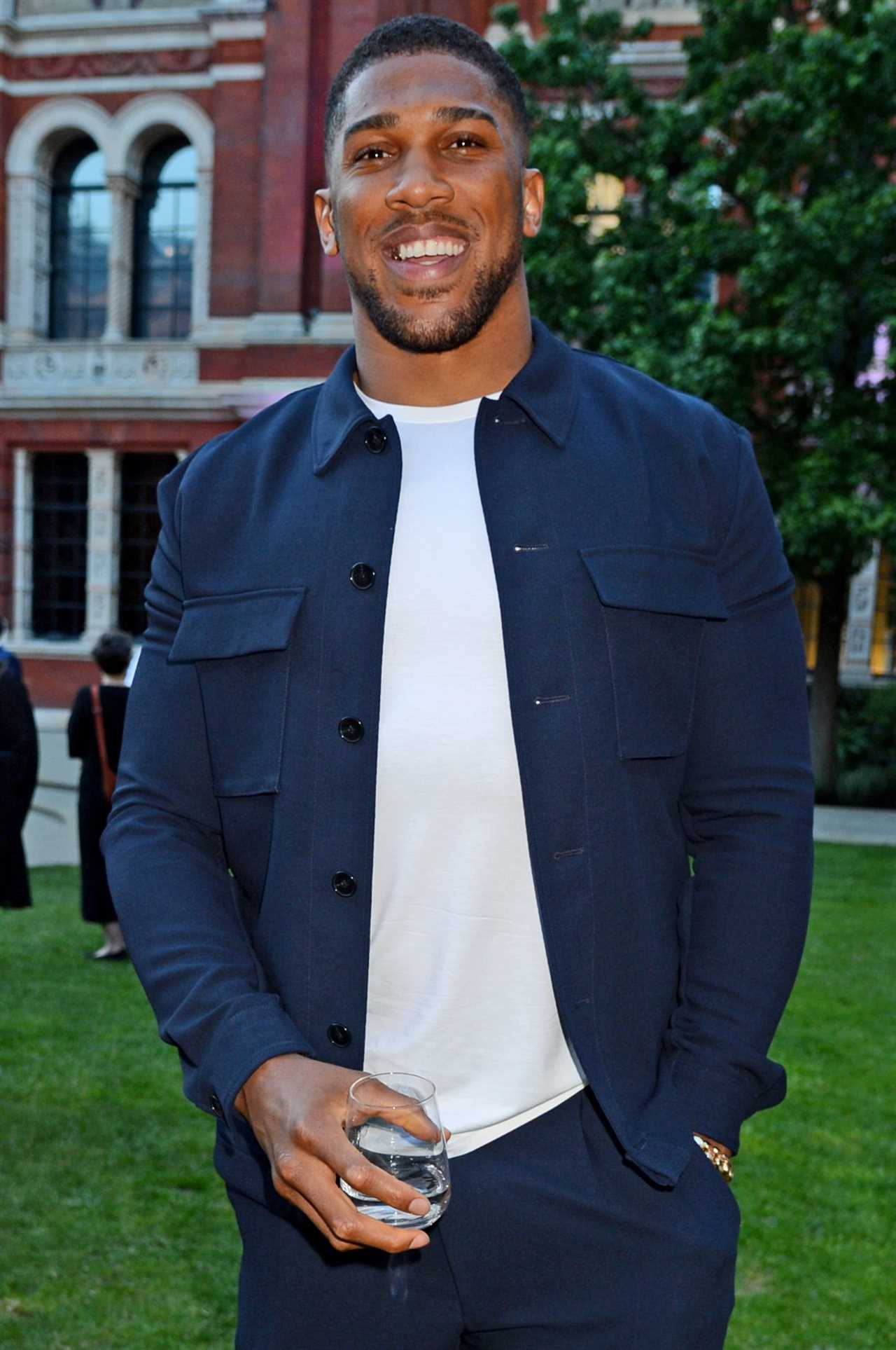 Anthony Joshua in Talks to Build Care Home for Retired Boxers