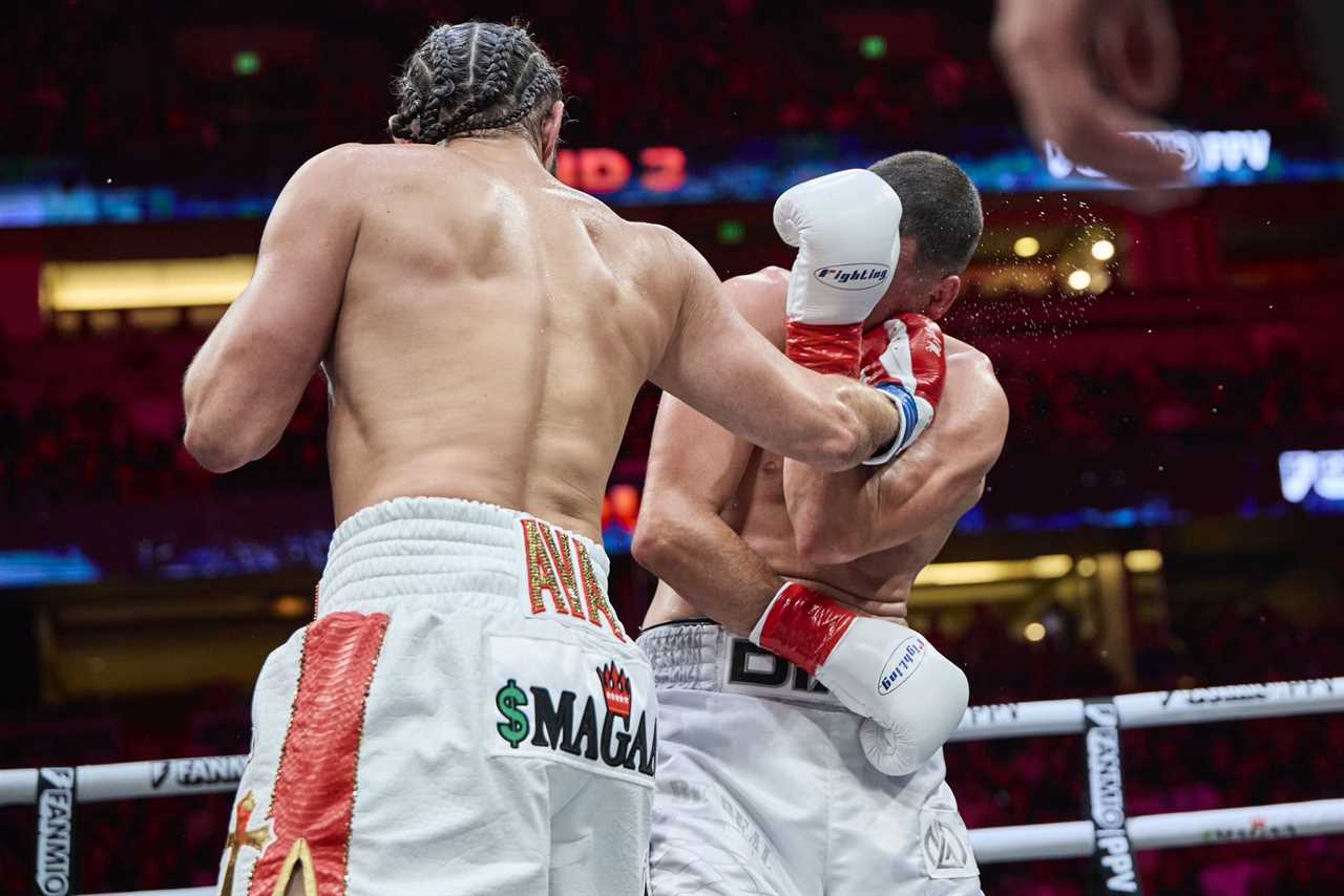 Nate Diaz Gets Revenge Over Jorge Masvidal in Boxing Rematch