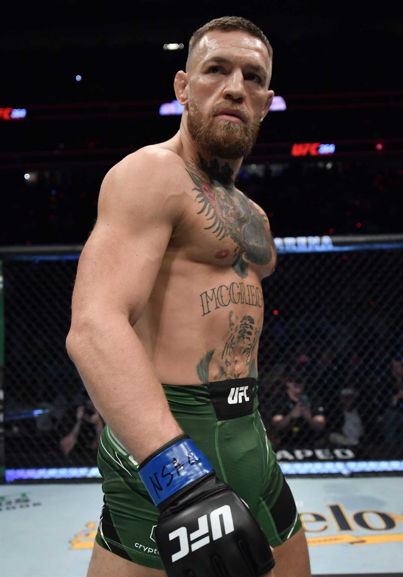 Conor McGregor hints talks over new UFC deal shelved